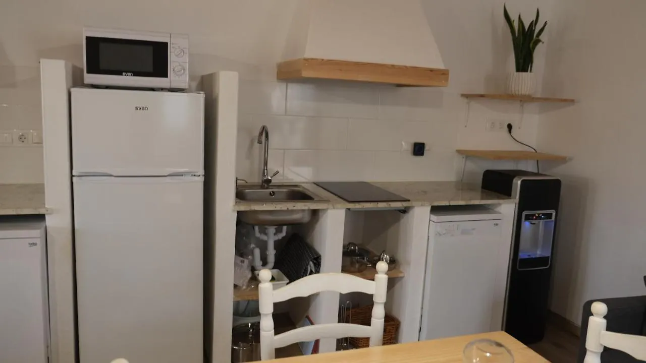 Cal Xot Guest House El Poblenou del Delta