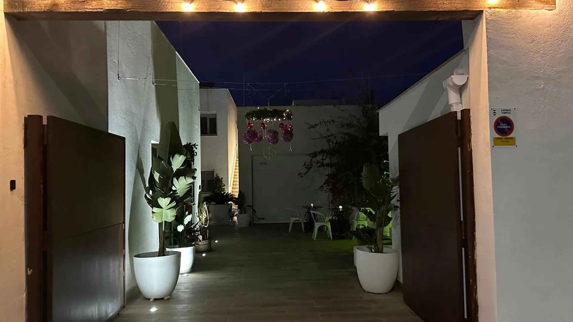Country house Cal Xot Guest House El Poblenou del Delta Spain