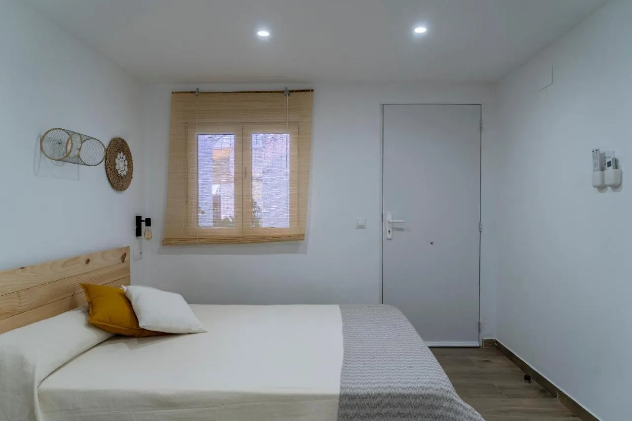Cal Xot Guest House El Poblenou del Delta 0*,  Spain